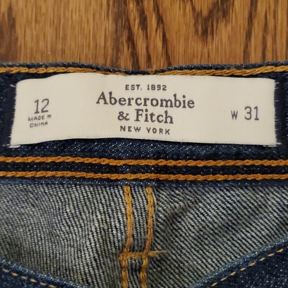 Abercrombie and Fitch jeans - Picture 2 of 3